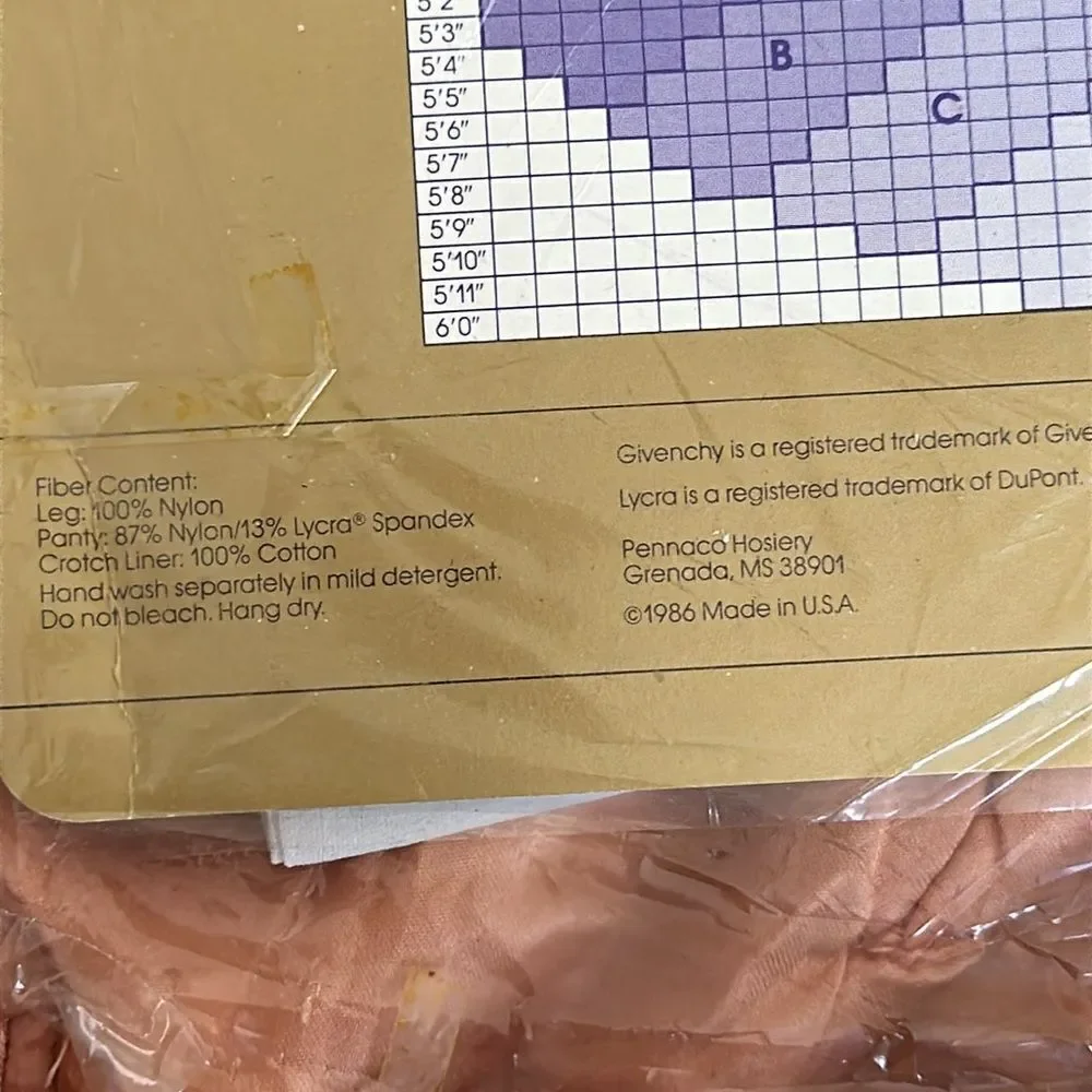 Vtg 1986 new in packaging Givenchy stretch‎ ultra sheer pantyhose control top
